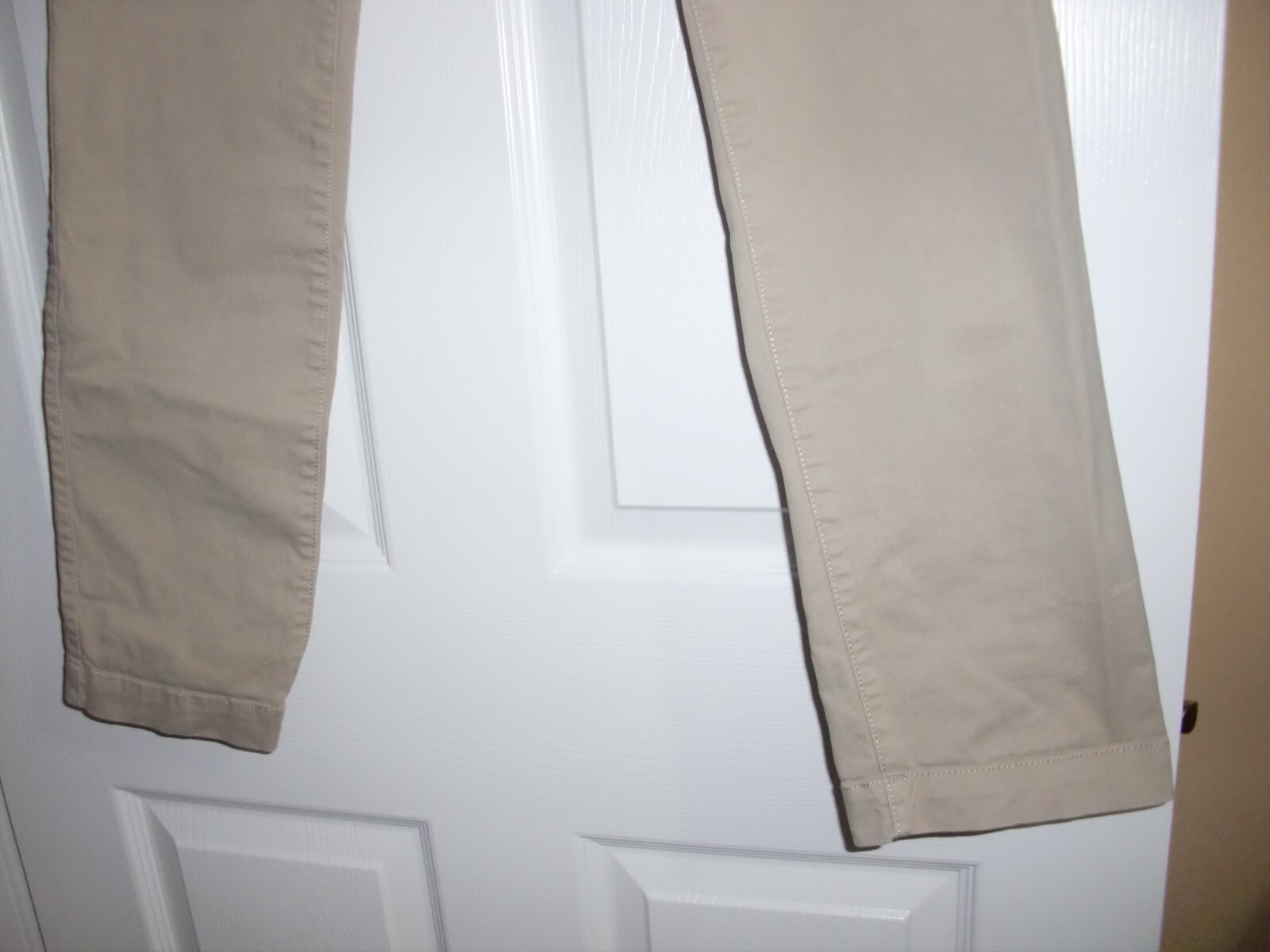 Men’s~GAP~ATHLETIC~BEIGE~98%Cotton/2%Spandeex~STRETCH~PANTS size 30″W x 32″L