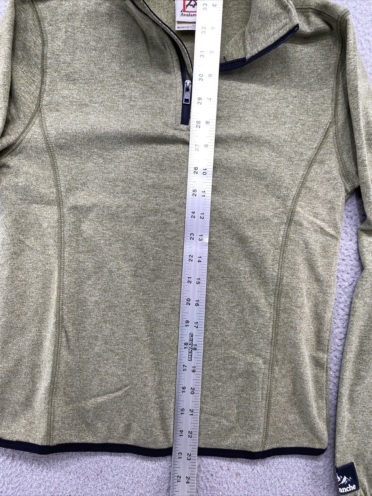 Avalanche Outdoor Supply Youth 1/4 Zip Fleece Jacket Pullover in Size M 10-12