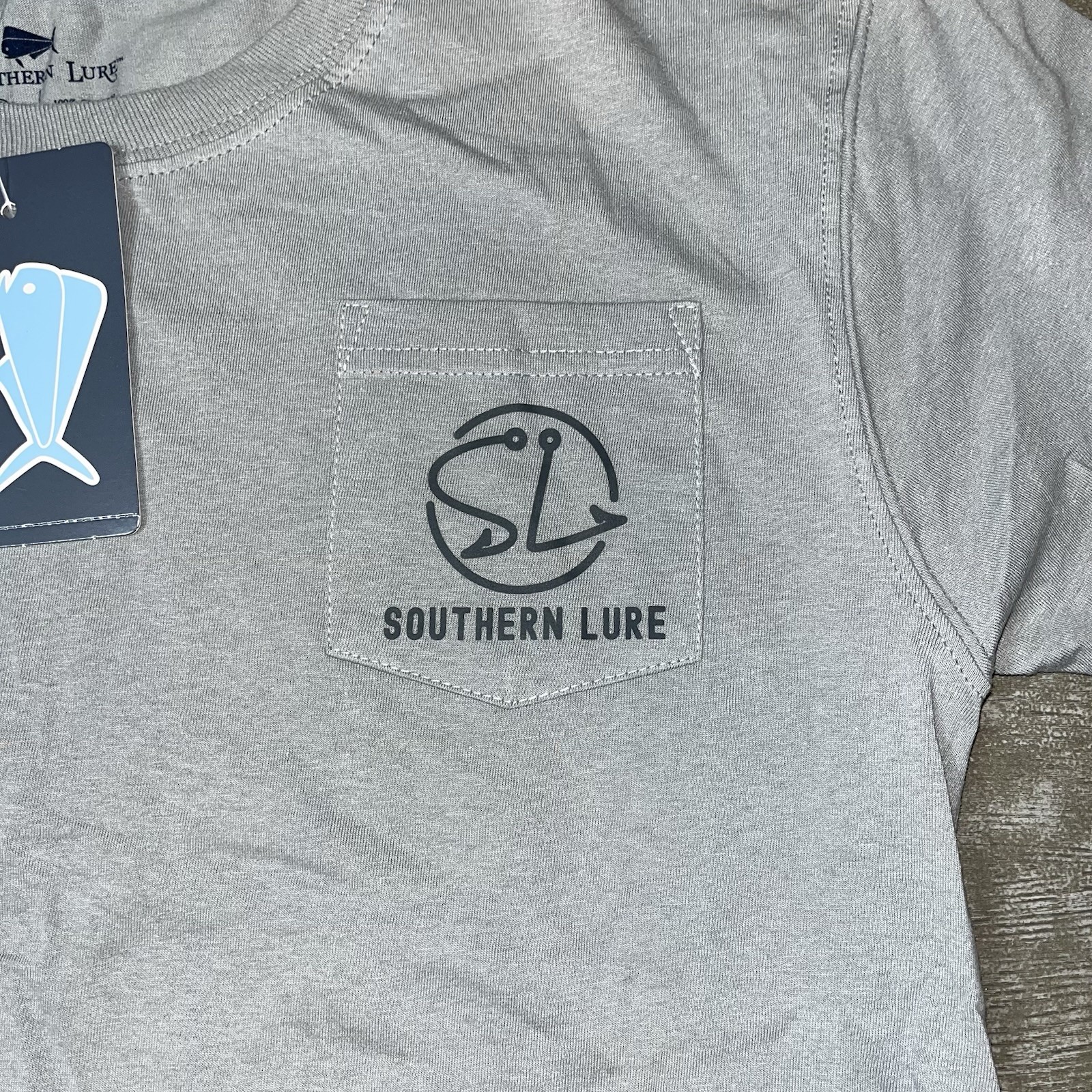 Southern Lure Grey Truck Pocket Short Sleeve Tee Shirt NWT Large