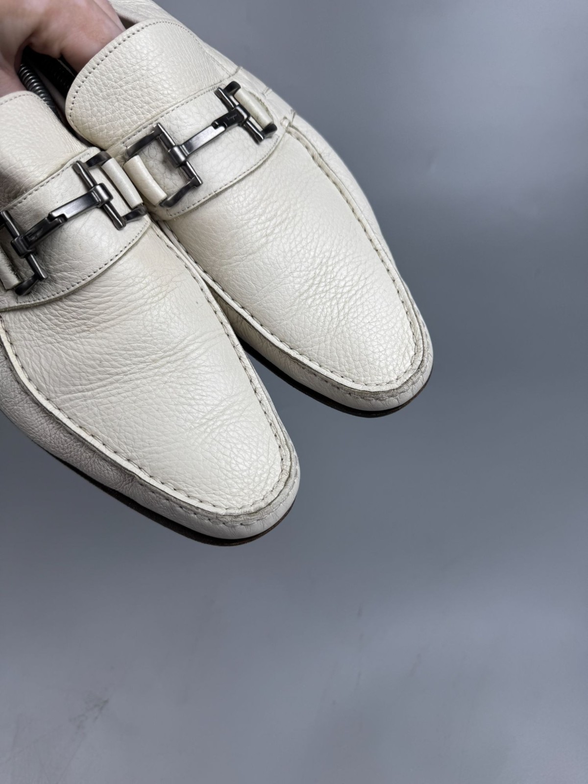 Men’s Salvatore Ferragamo White Leather Loafers Size US 10 EE