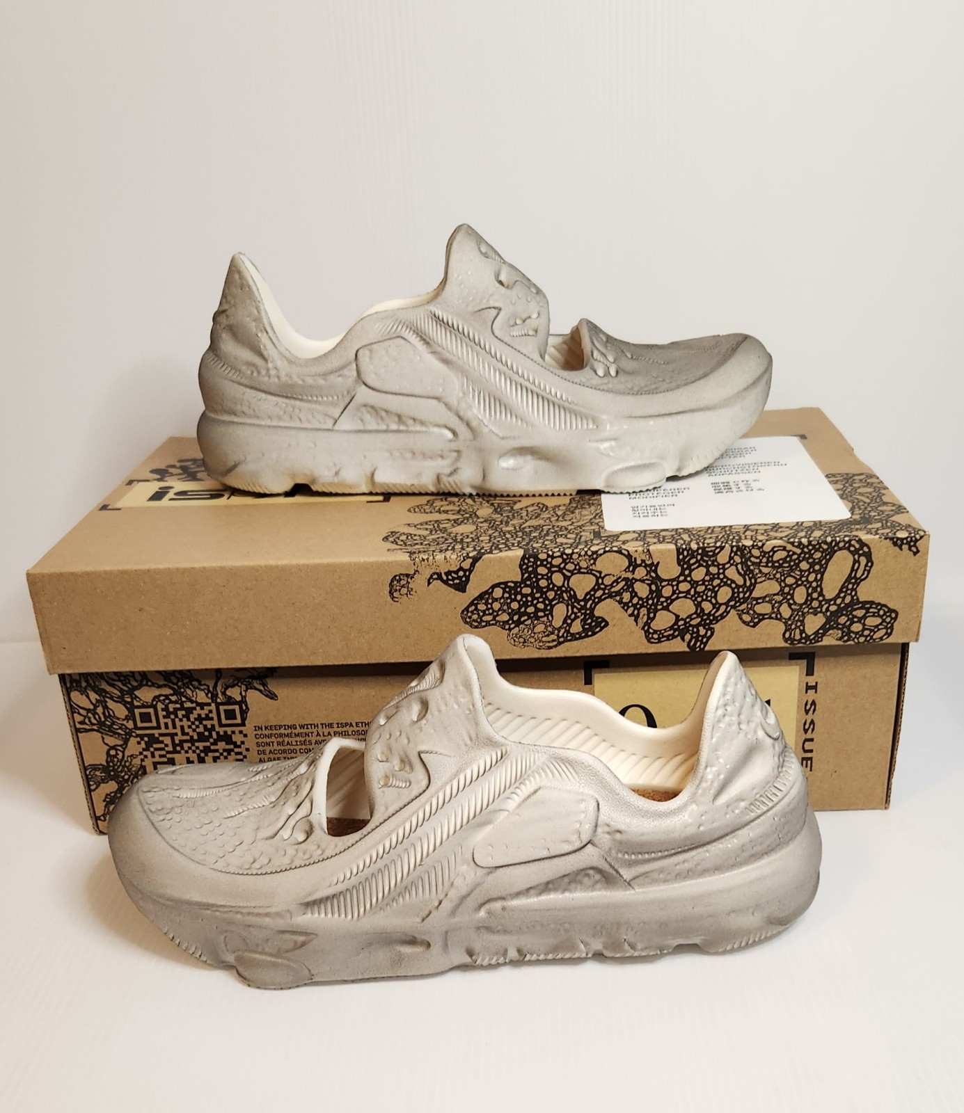 Nike ISPA Universal Nature White Sandal , Size 6 /7.5 wmns DM0886-103