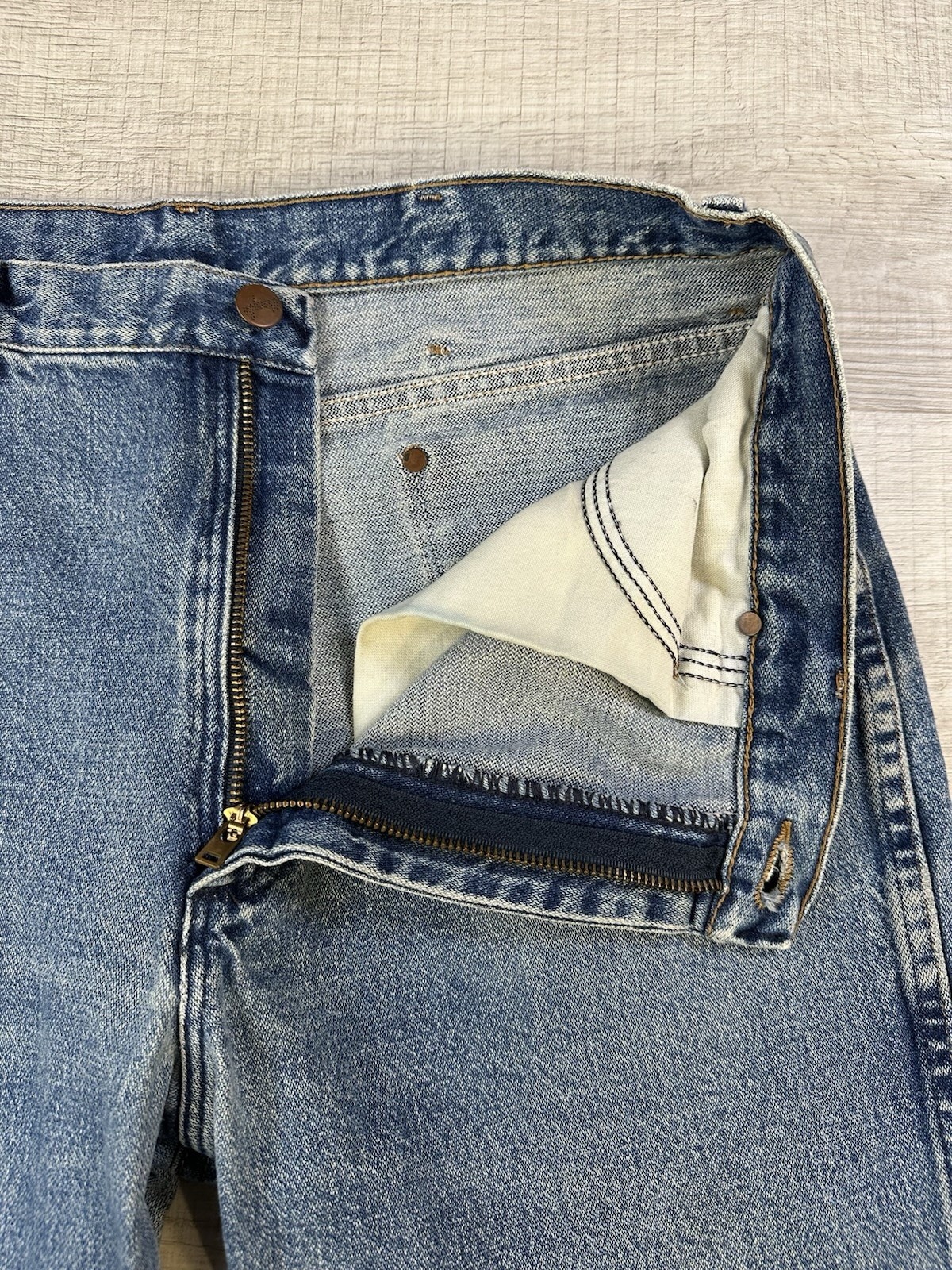 VTG Wrangler Jeans Faded Blue Western Denim US Fabric Men 36X30 (Actual 35X27.5)