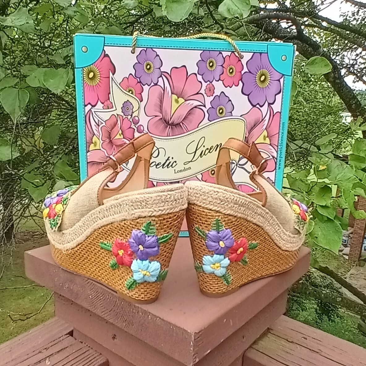 Poetic Licence 8.5 Sandals Natural Petal Pusher Floral Fabric Leather Wedge Shoe