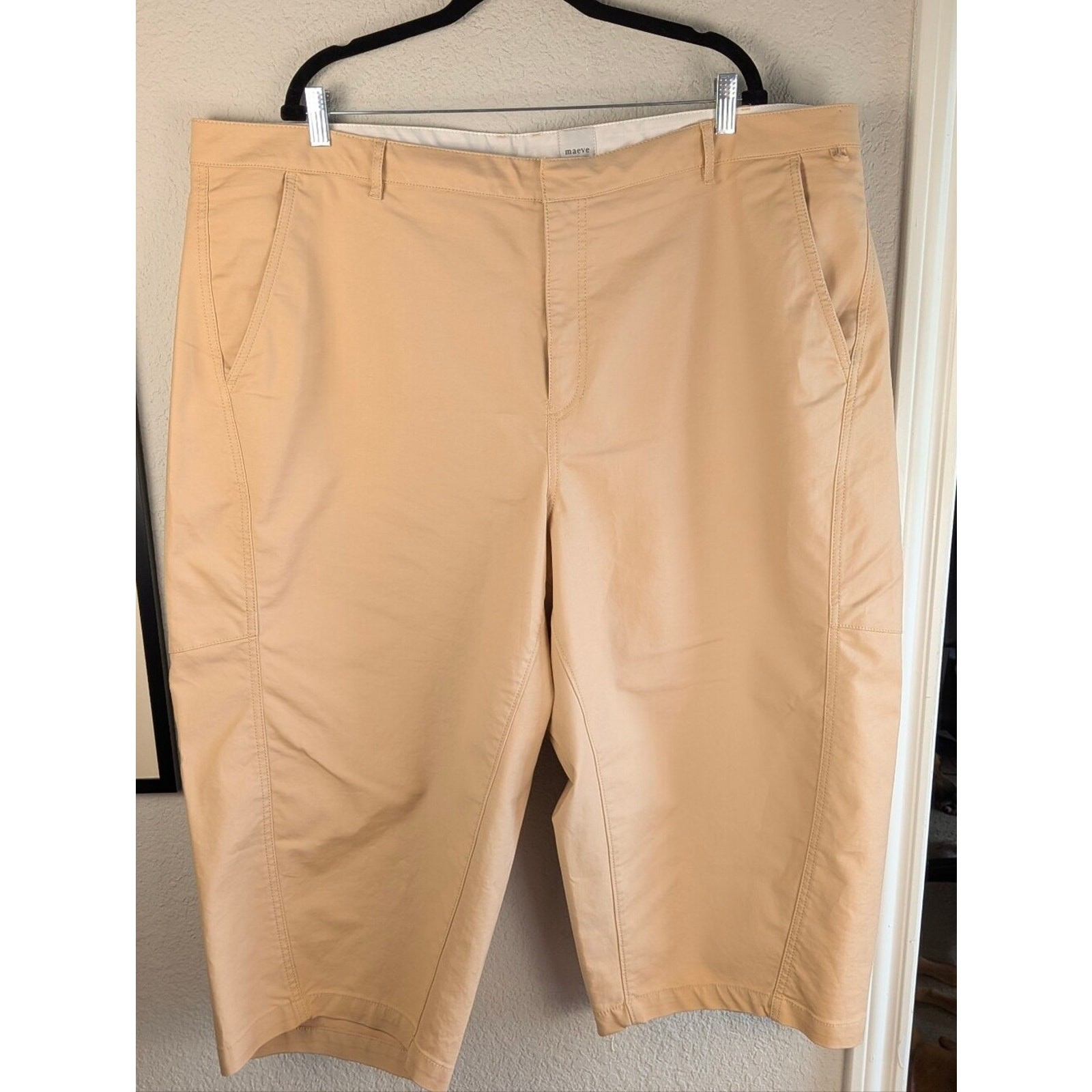 Anthropologie Maeve High-Rise Curved Cropped Chino Barrel Pants 22W Khaki Tan