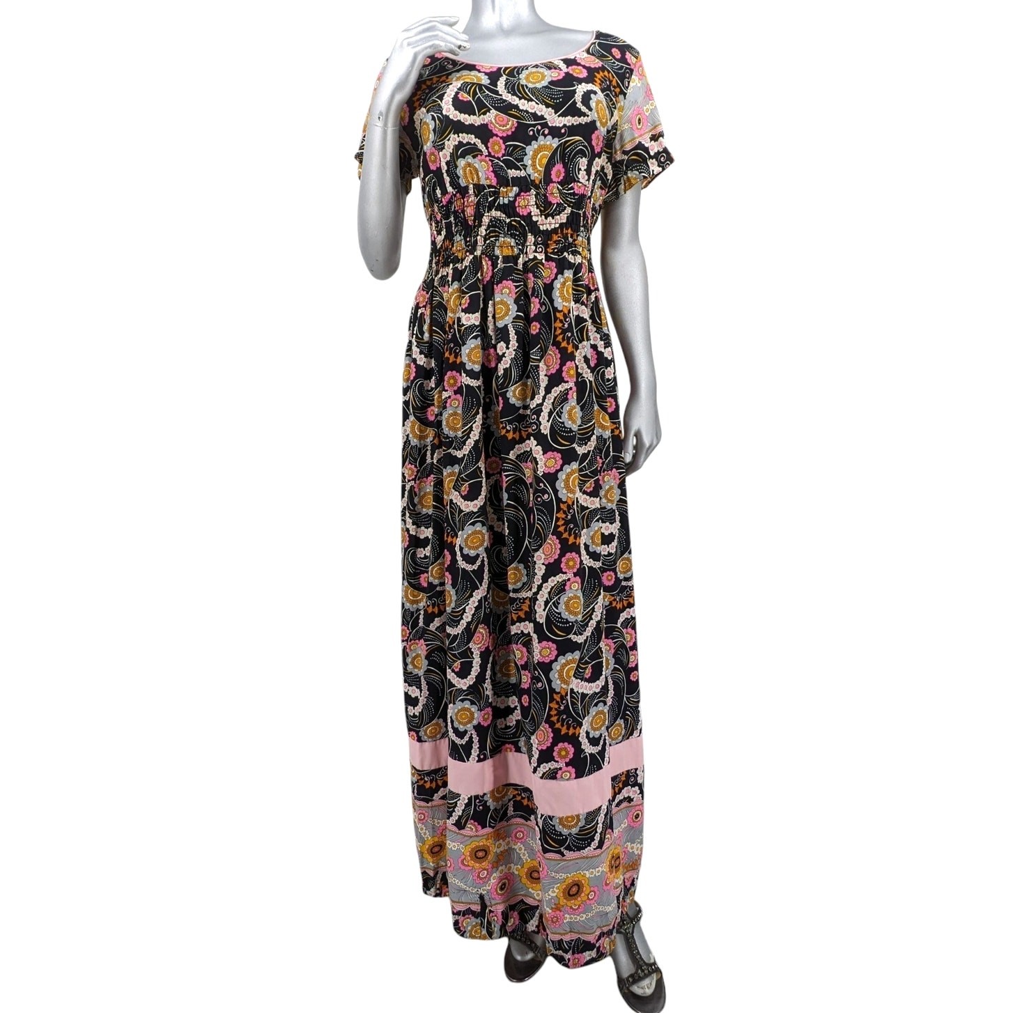 SALE! DIAMOND TEA GOWN Loungewear Maxi Dress Vintage 1970’s Psychedelic Floral