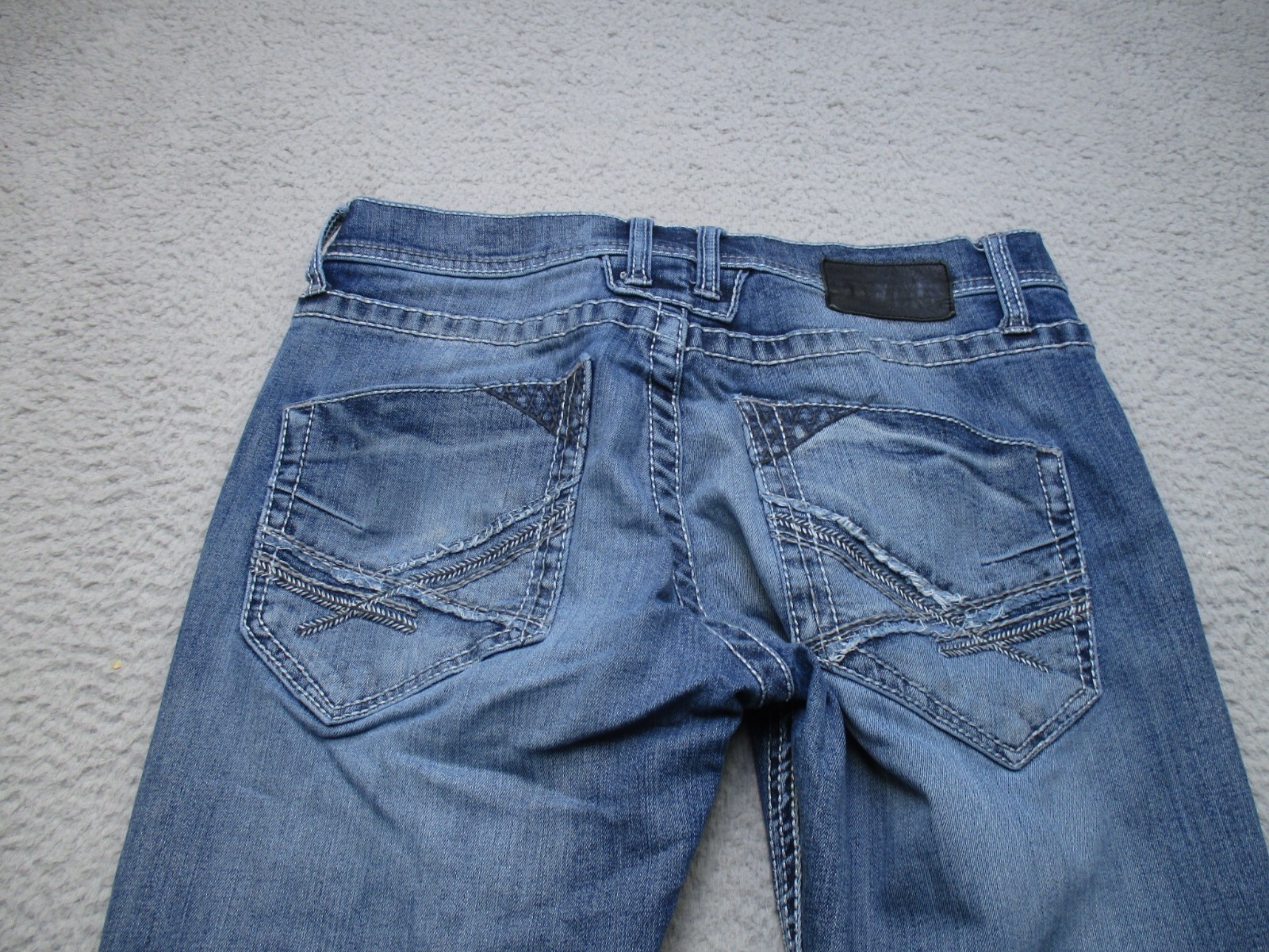 BKE Jean Men 32 Blue Carter Straight Buckle Stretch Denim Western Cowboy