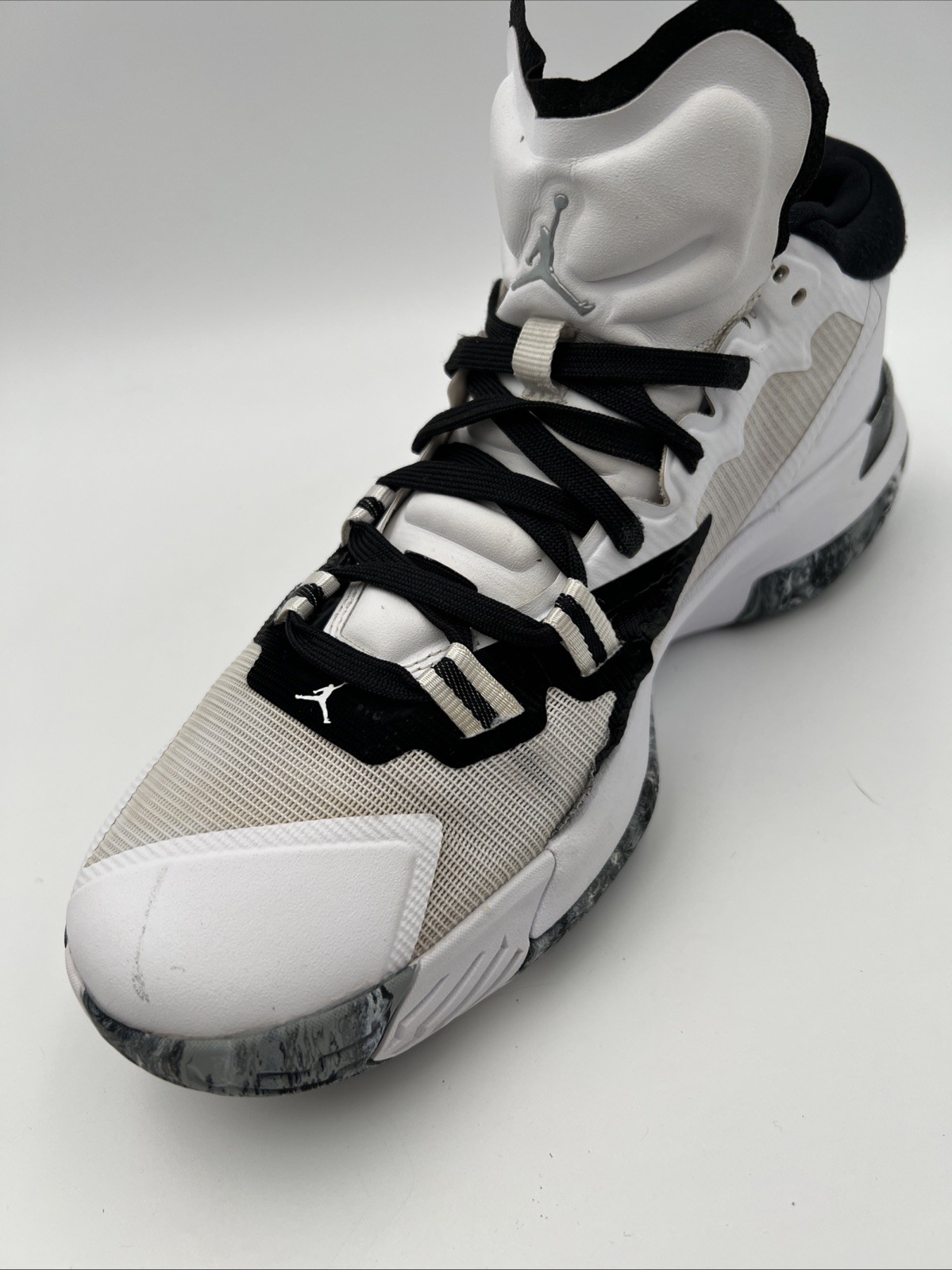 Nike Jordan Zion 1 TB White Black Basketball Sneakers Men’s 8.5 GUC DC4208-100