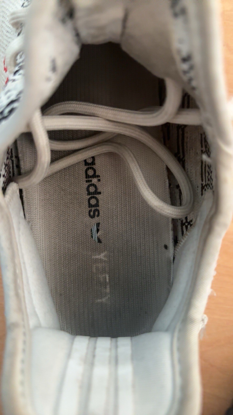 adidas Yeezy Boost 350 V2 Zebra Black White Size 9