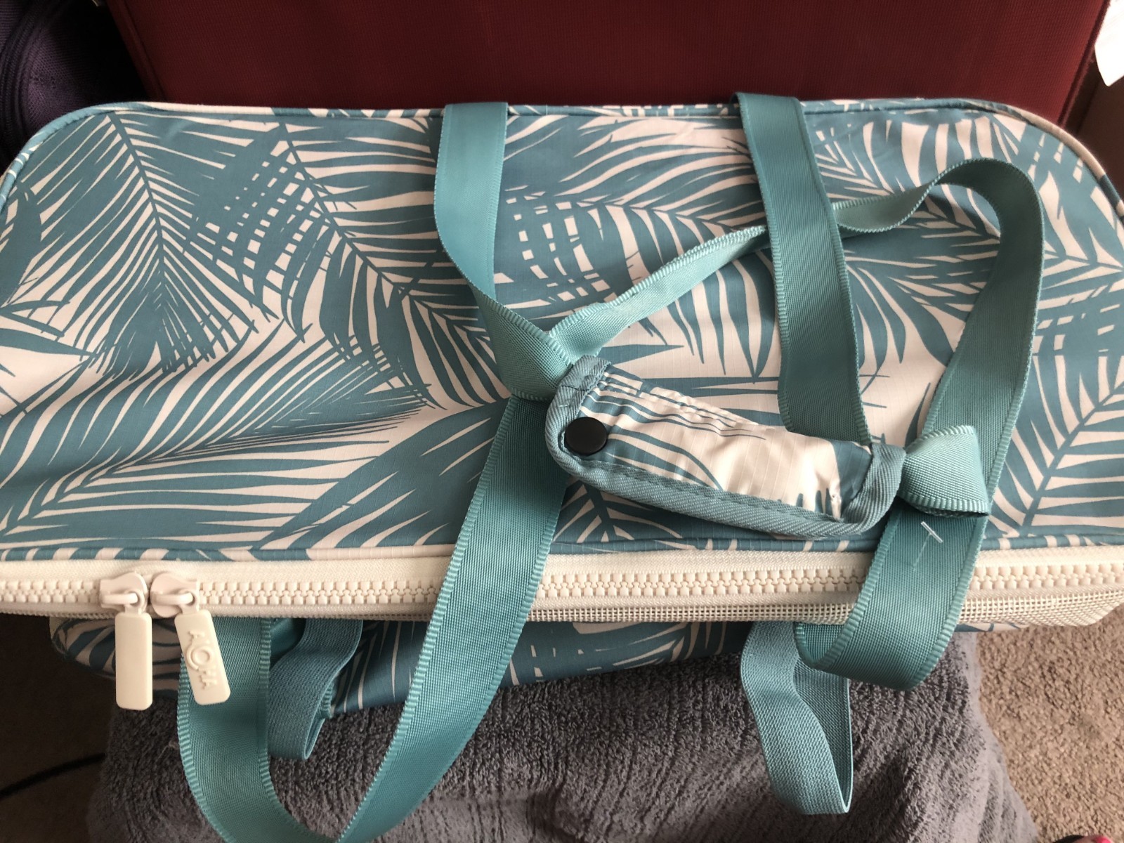 aloha clevermade collapsible beach tote Teal/Floral Design, New