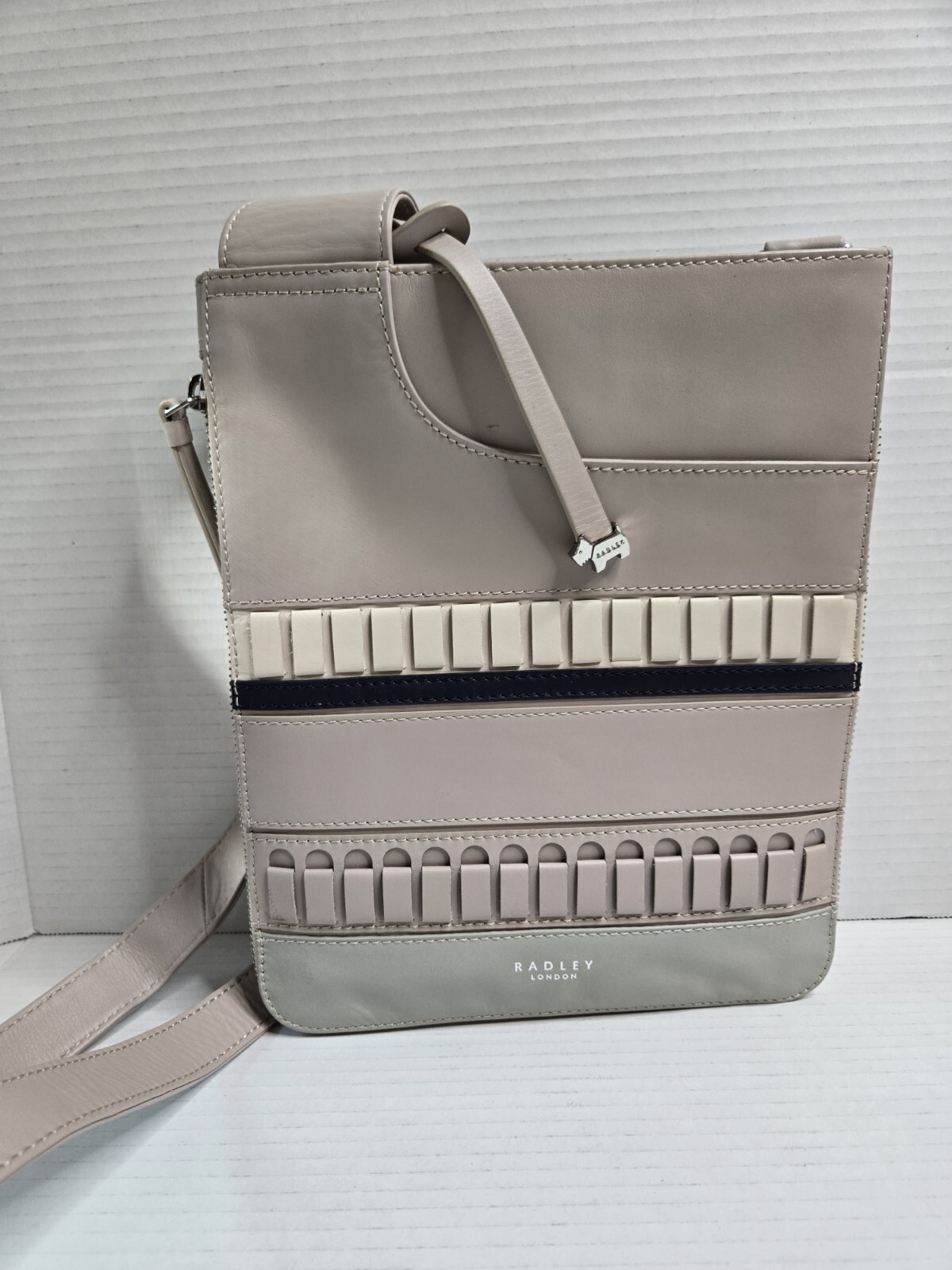 RADLEY London Pockets Craft Stripe Crossbody HandBag Purse Gray Mint Green
