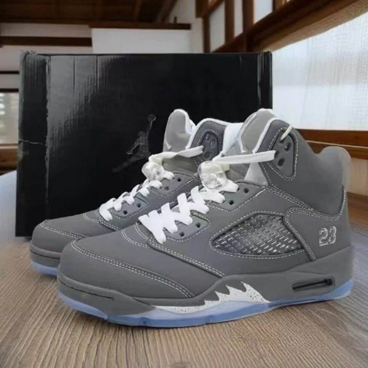 DD0587-002 Retro Air Jordan 5 Retro ‘Wolf Grey’ 2026 Basketball Shoes FS