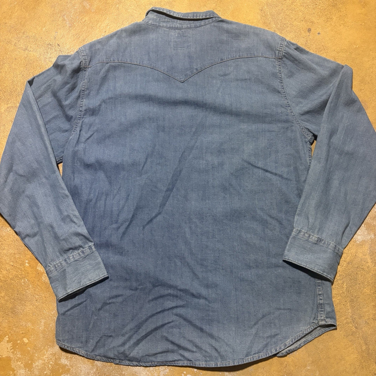 Levi’s XXL Classic Casual Sawtooth Denim Western Shirt Medium Blue 3LYLW2262 NWT