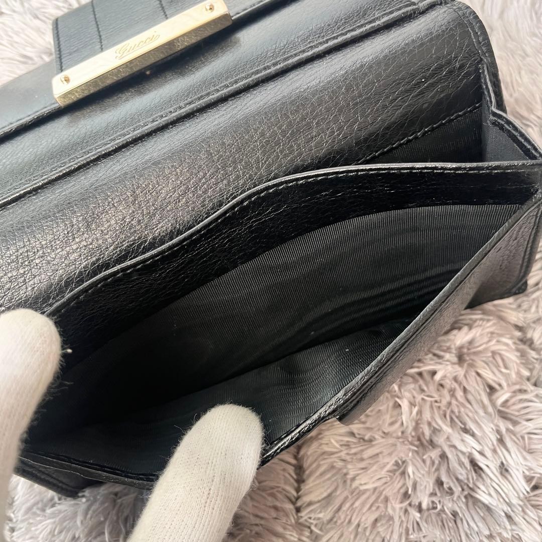 Beautiful Condition GUCCI Shima Logo Plate Gold Folding Wallet Black