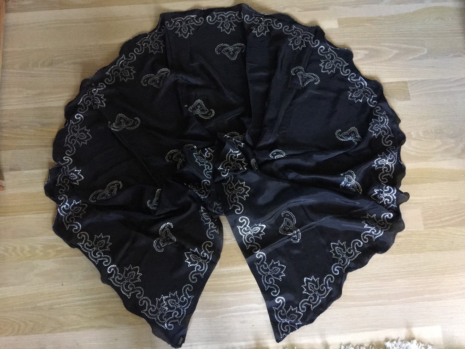 China Silk Half Circle Veils with Block Print Design