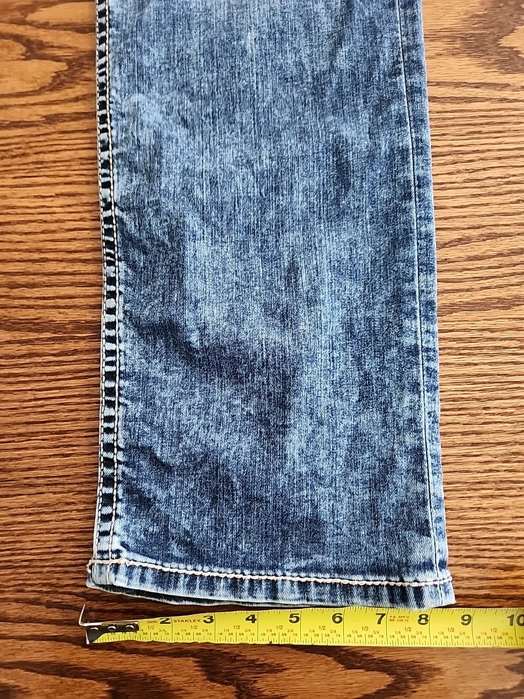 Buckle BKE Tyler Straight 34XL Medium Wash Whiskering Men’s Blue Jeans 34/35
