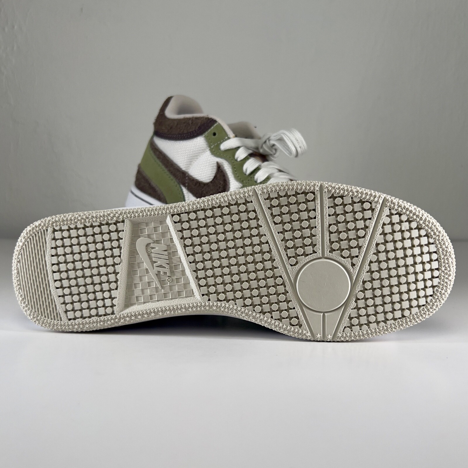Size 6M / 7.5W- Nike Mac Attack Oil Green FN0648-300
