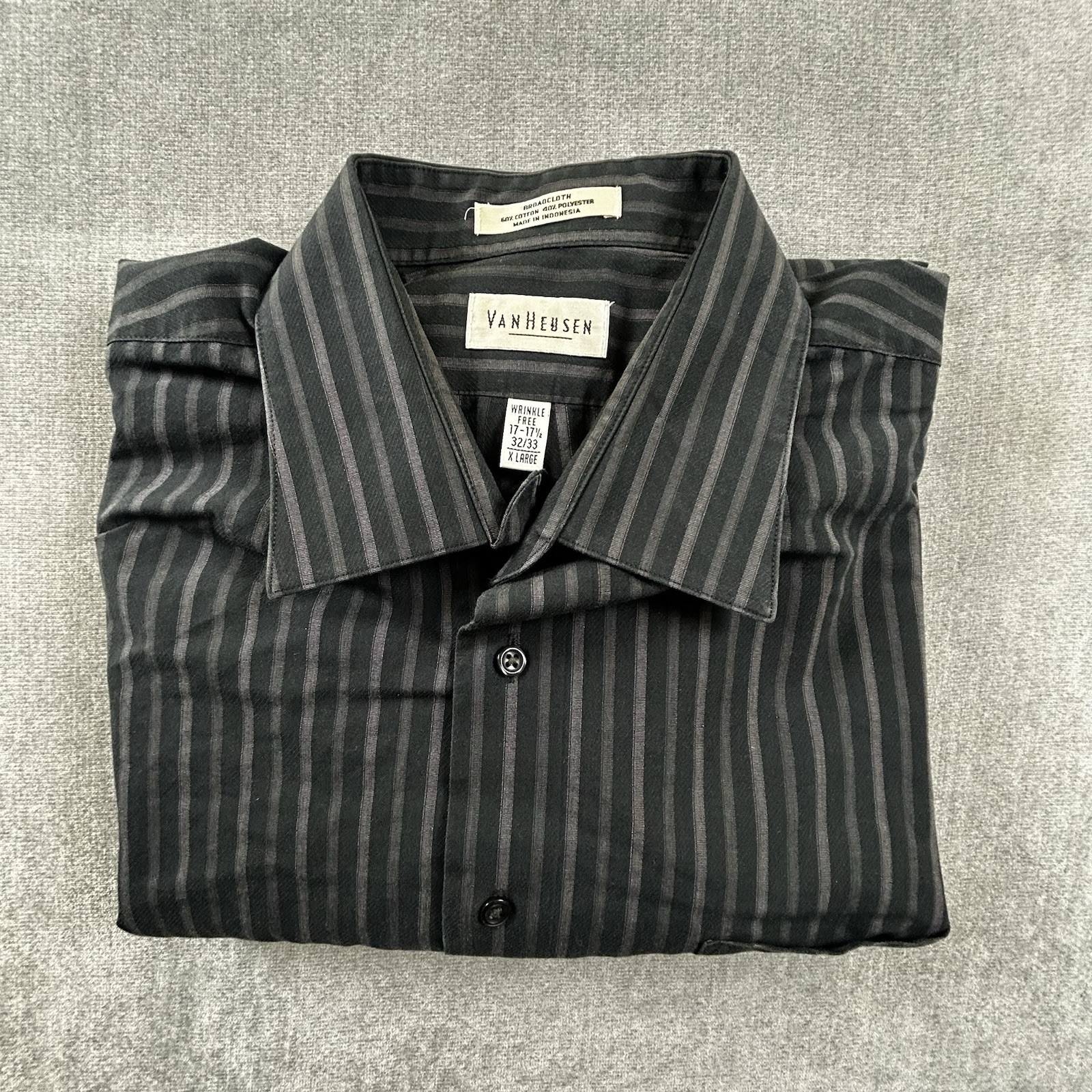 Van Heusen Broadcloth Shirt Mens 17-17.5 32/33 Black Stripe Long Sleeve Button