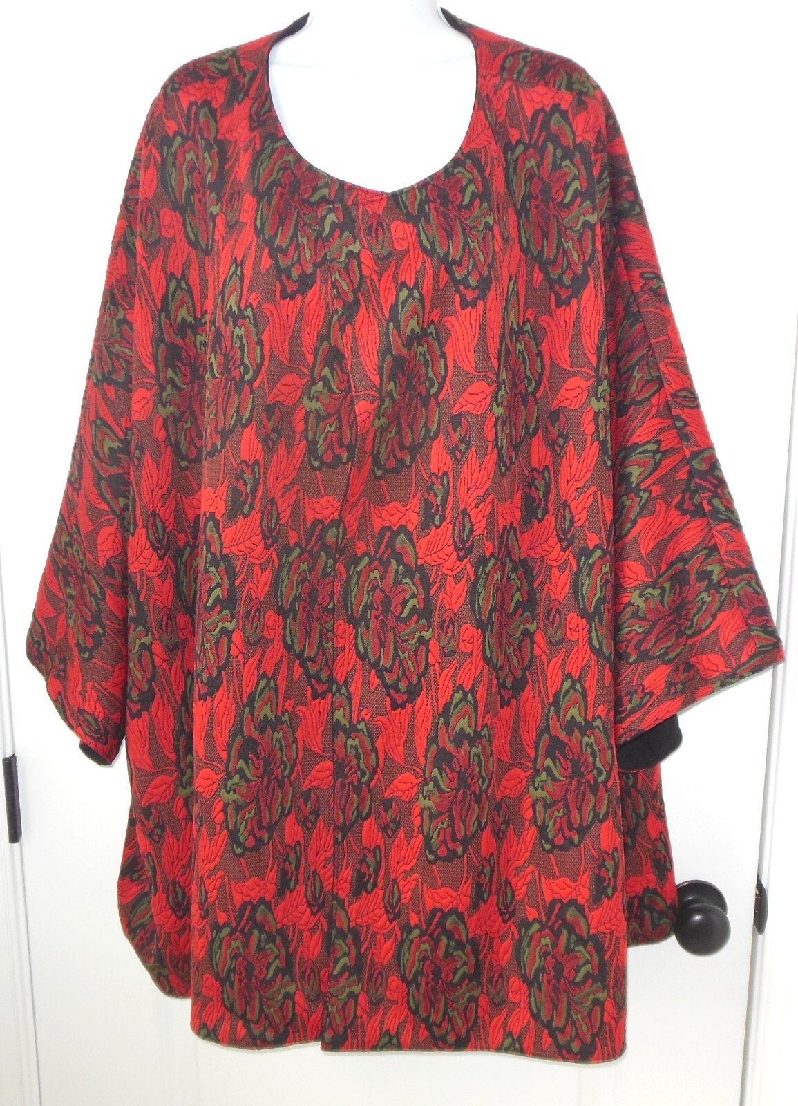 Natori Kimono Jacket sz 2X 3X Long Open Red Oversized Floral Jacquard Reversible