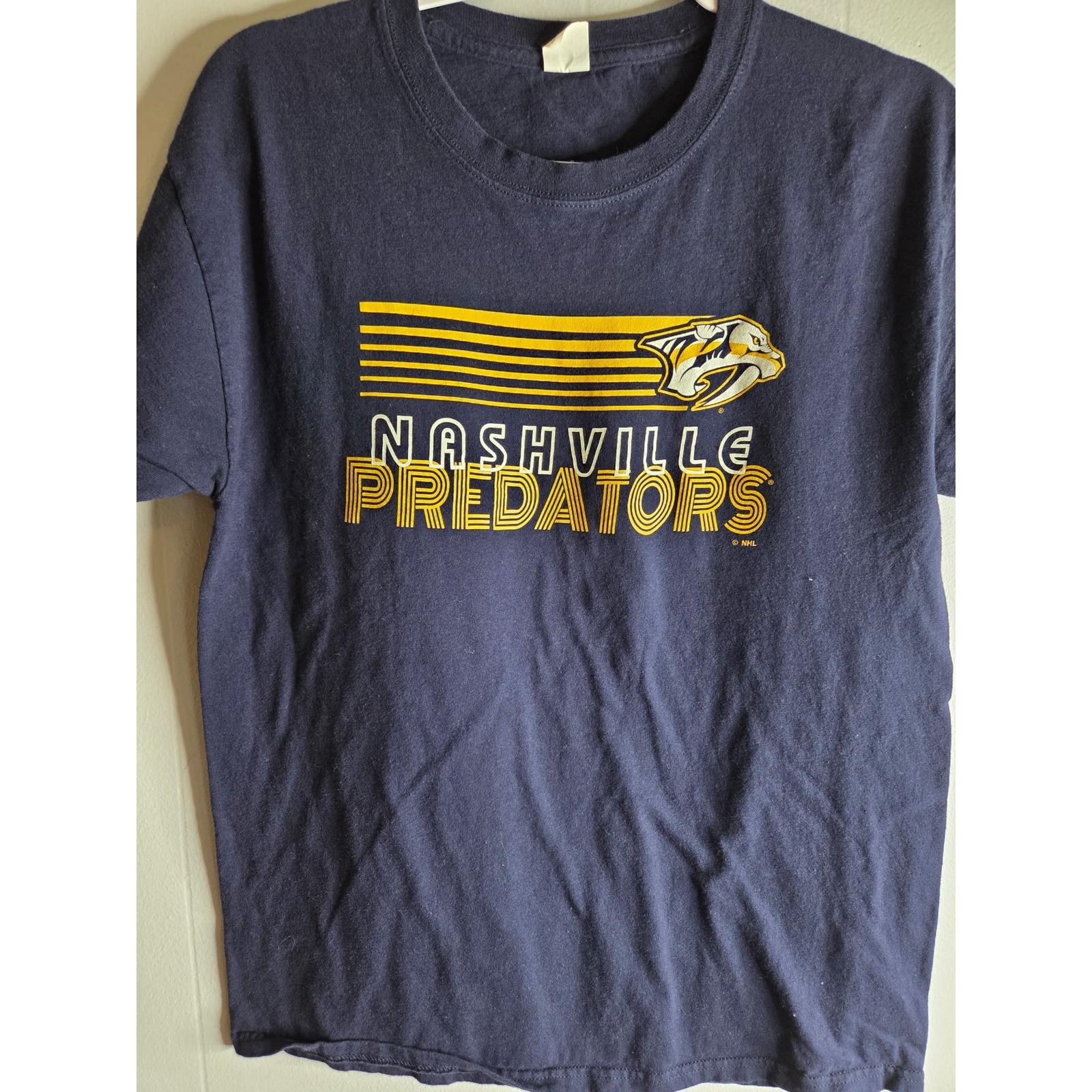 Hanes Nashville Predators NHL Graphic T-Shirt Mens Medium Navy Blue Hockey Tee