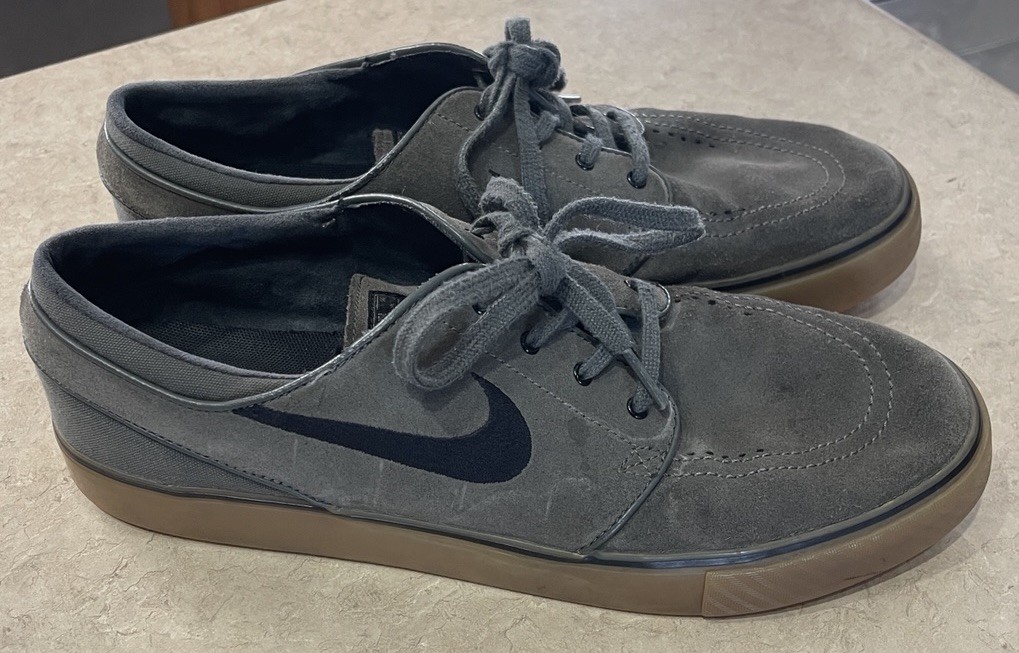 Nike SB Stefan Janoski Gray Suede Gum Sole Skateboarding Men’s Sz 11